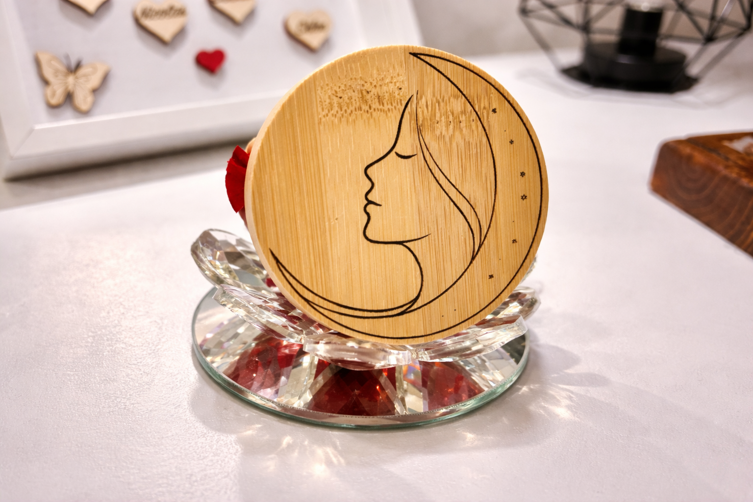 “Riflessi di Luna” – Specchio Artistico da Borsetta